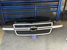 2003-2007 Chevy Silverado HD Grille